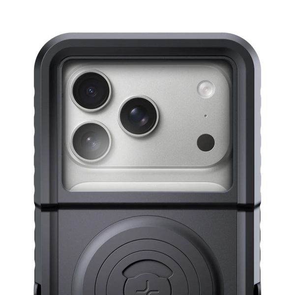 Clear-view camera window 